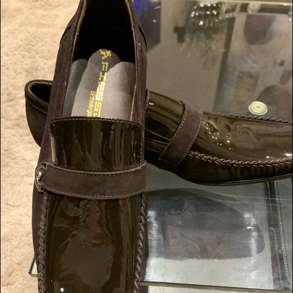 Men’s shoe
